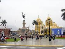 La Plaza Mayor de Trujillo: Un Resumen