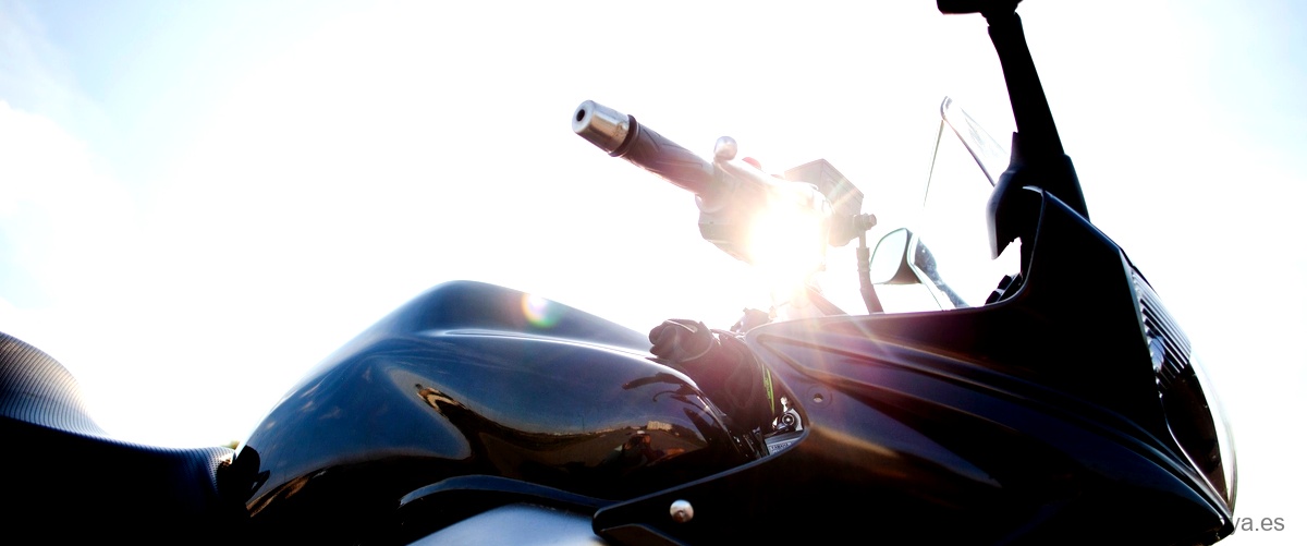 ¿Cuál es la aseguradora de motos más barata?